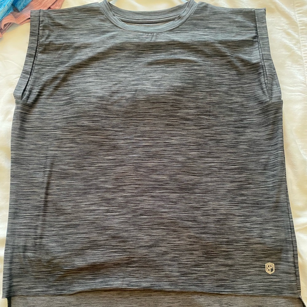 Born Primitive Heathered black tee